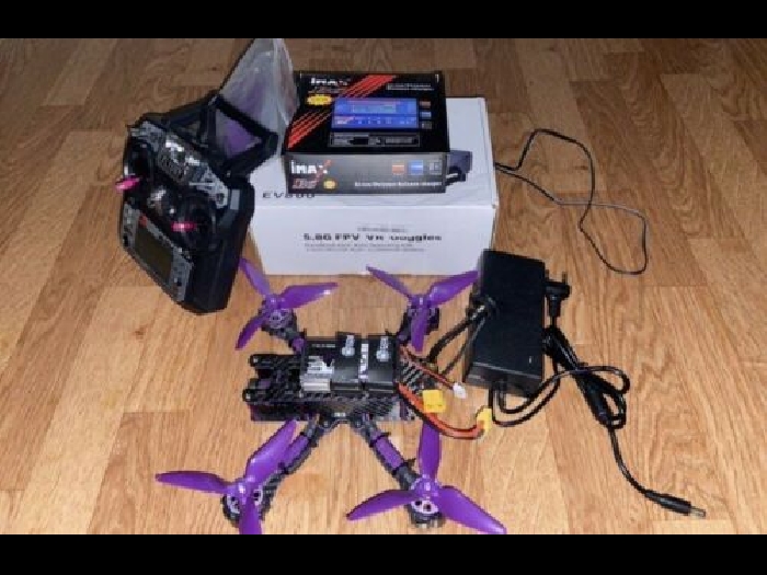 Pack Drone fpv + Radio + lunette fpv +chargeur lipo